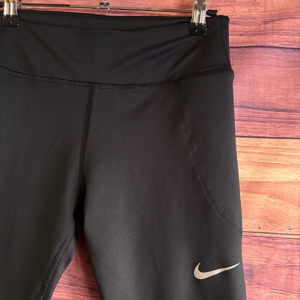 Nike Dri-FIT Black Leggings - Picture 2 of 8